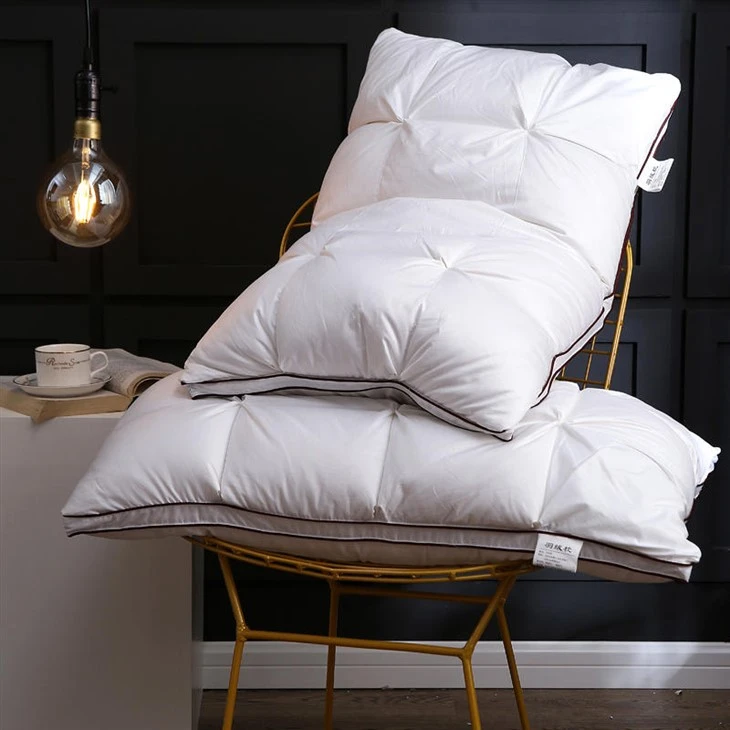 Feather Throw Pillows Feather Throw Pillows